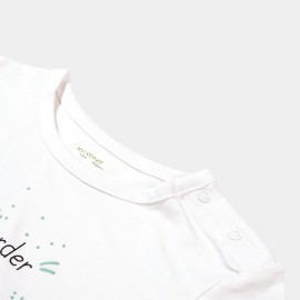 Regarder Infants White T-Shirts