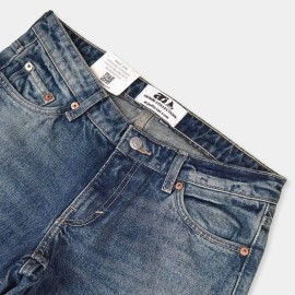 Womens-Blue-jeans